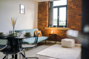 Modern 2 bedroom Bradford Apartment - sleeps 5